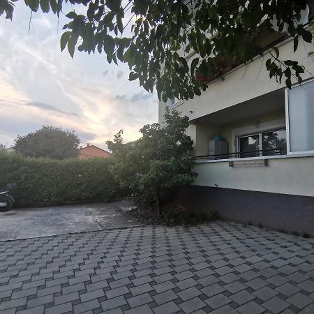 Nice Sunny Apartment Pula Dış mekan fotoğraf